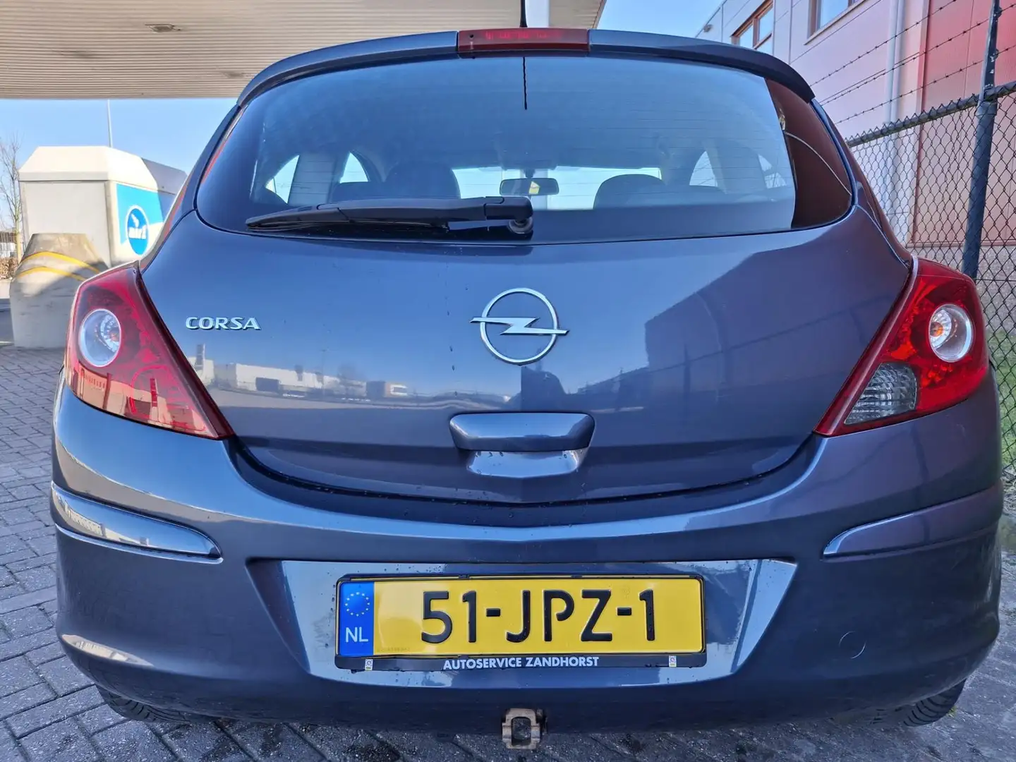 Opel Corsa 1.4-16V White Edition Gris - 2