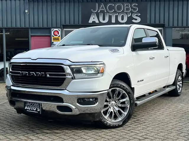 RAM 1500 RAM BIGHORN 5.7 V8