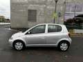 Toyota Yaris 1.3i VVT-i AIRCO CONTRÔLE TECHNIQUE OK Sol Argent - thumbnail 5