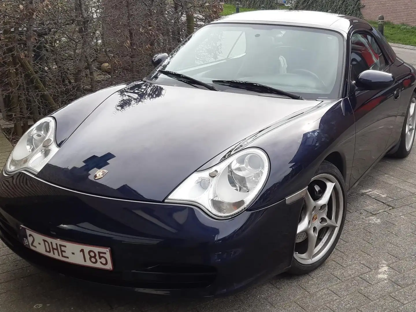 Porsche 996 carrera 4 cabrio Blauw - 2