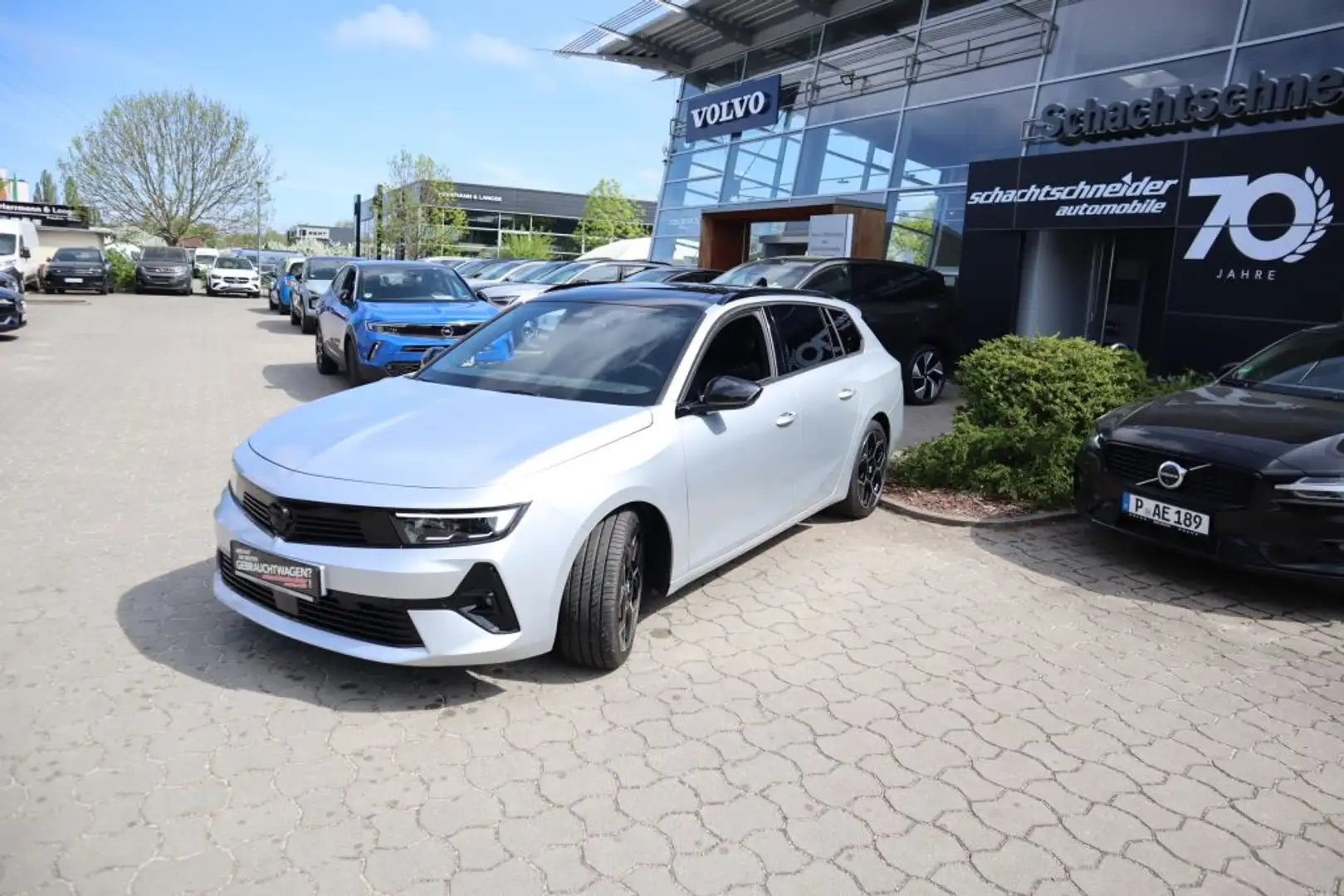 Opel Astra ST Ultimate 1.2 Turbo Aut+IntelliluxLED+AHZV Silber - 2