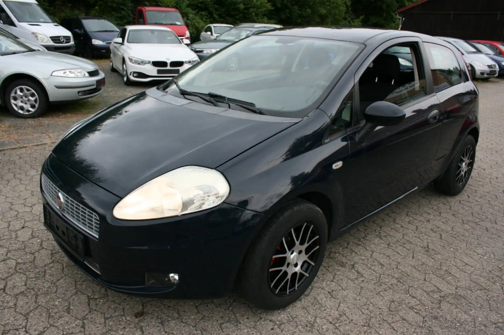 Fiat Grande Punto 1.2 8V Active "Tüv + Service neu" Bleu - 2