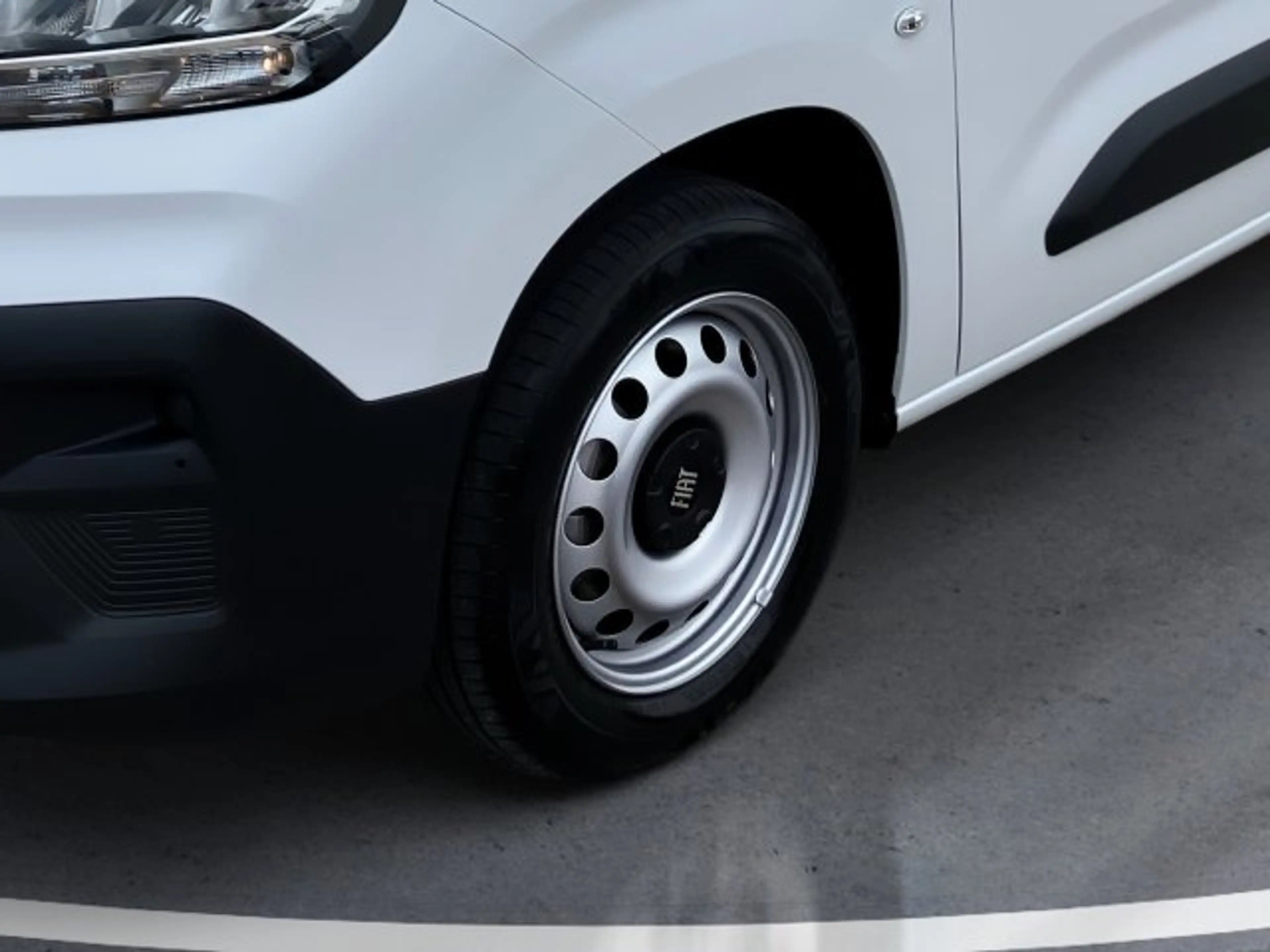 Fiat Doblo KW XL Diesel 100 Manuell — photo 8