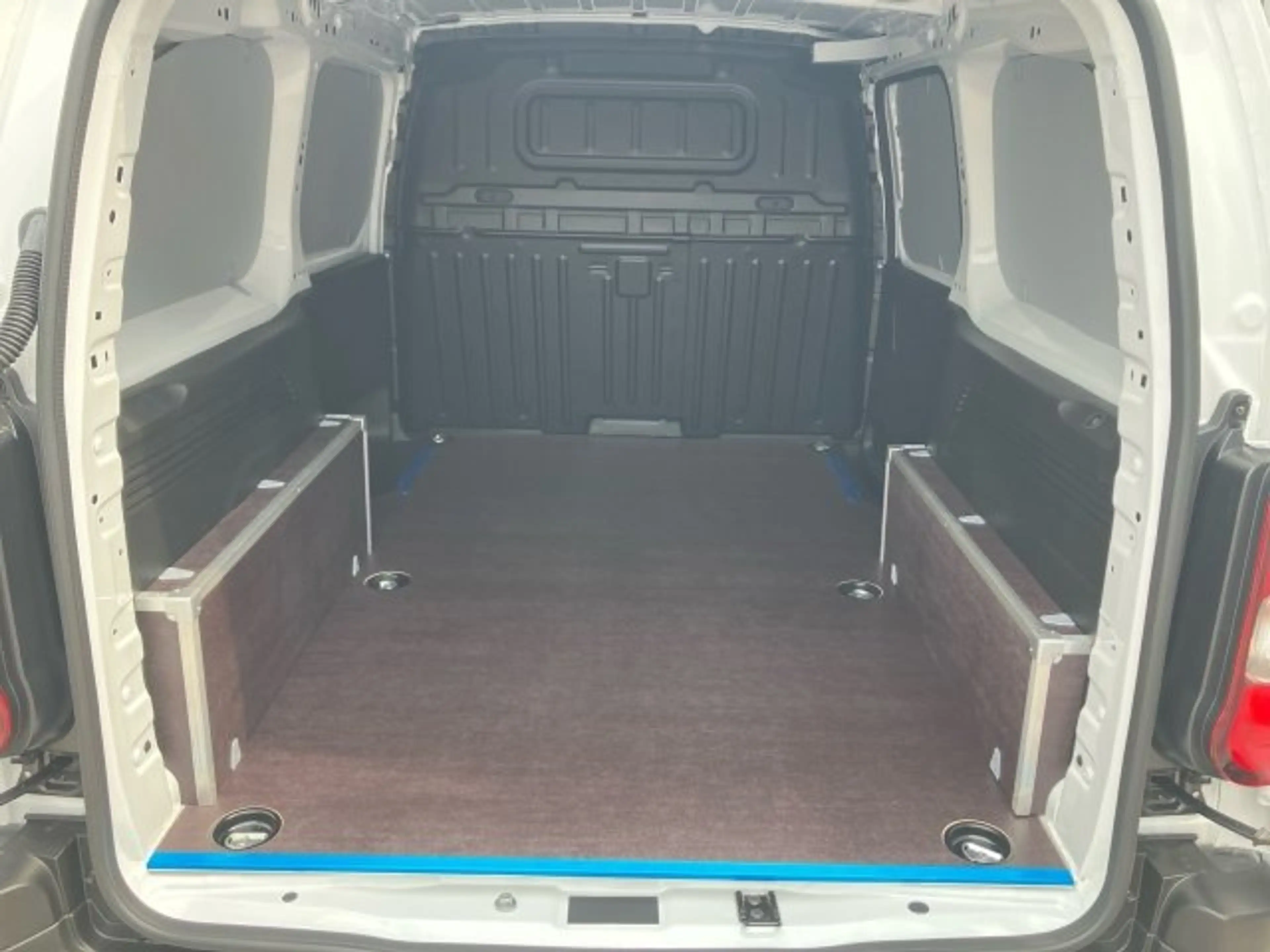 Fiat Doblo KW XL Diesel 100 Manuell — photo 13