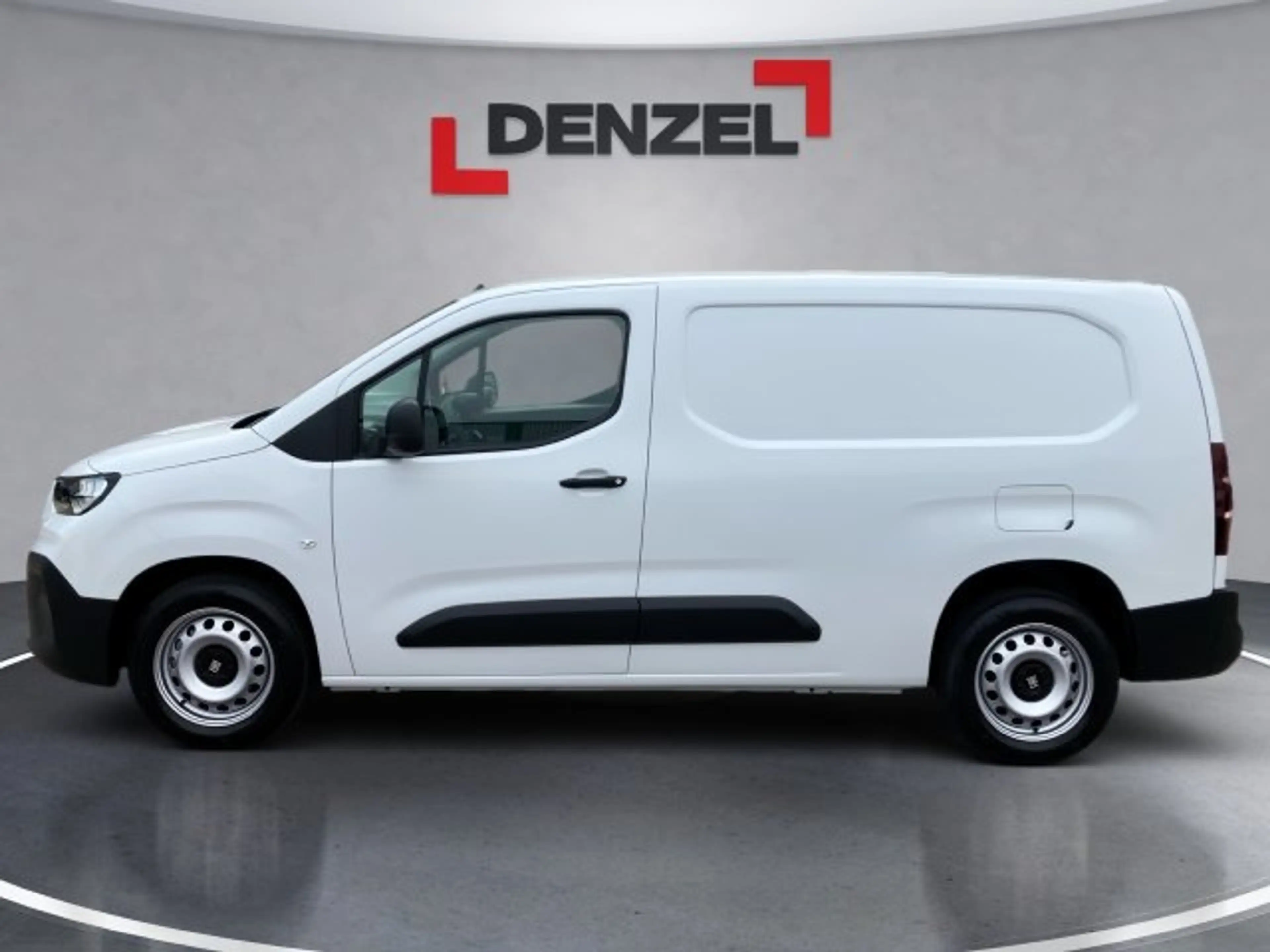 Fiat Doblo KW XL Diesel 100 Manuell — photo 2
