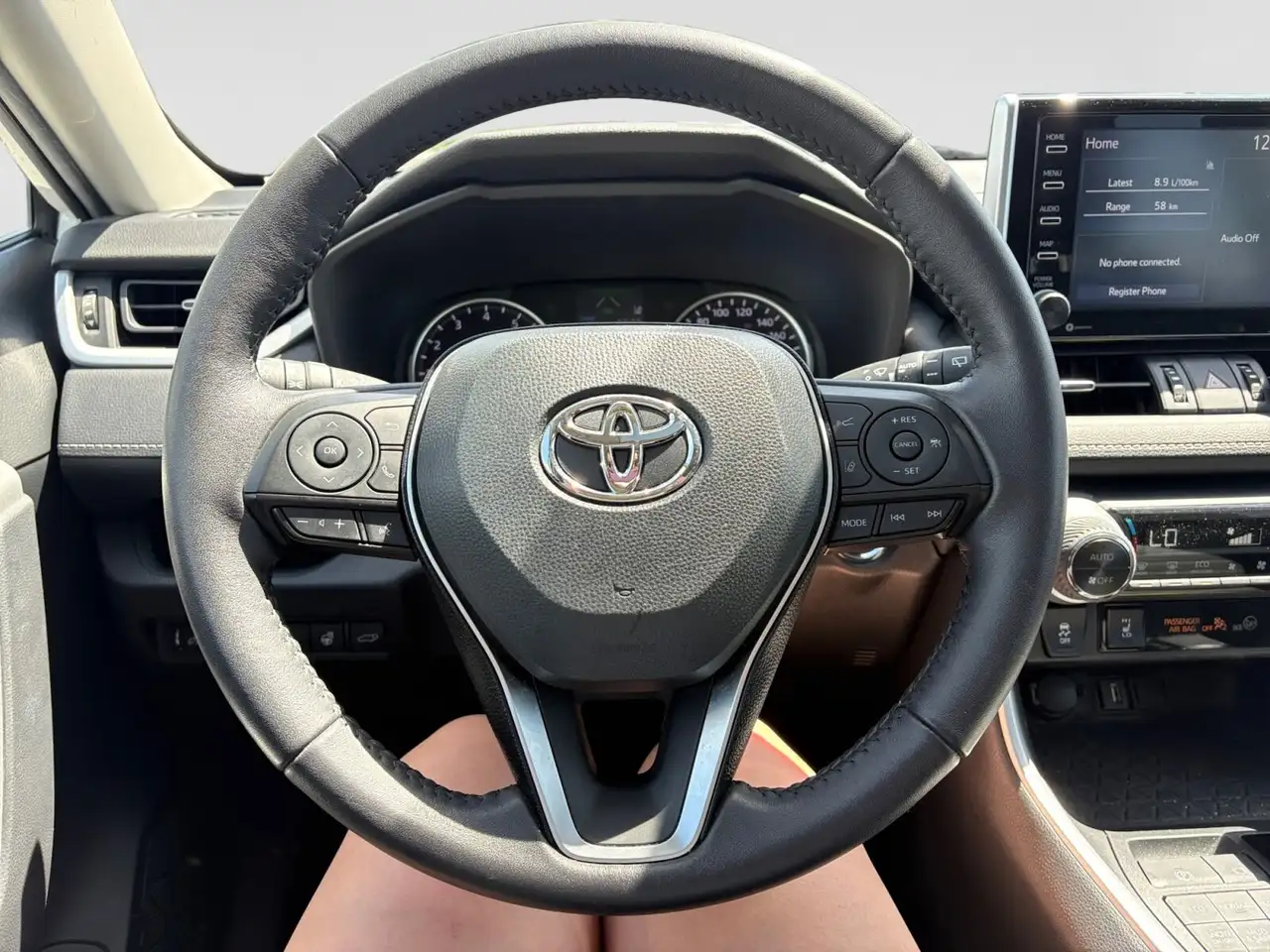 Toyota RAV 4 снимка Toyota RAV 4