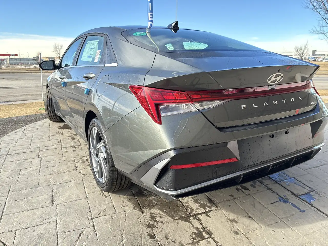 Hyundai ELANTRA снимка Hyundai ELANTRA