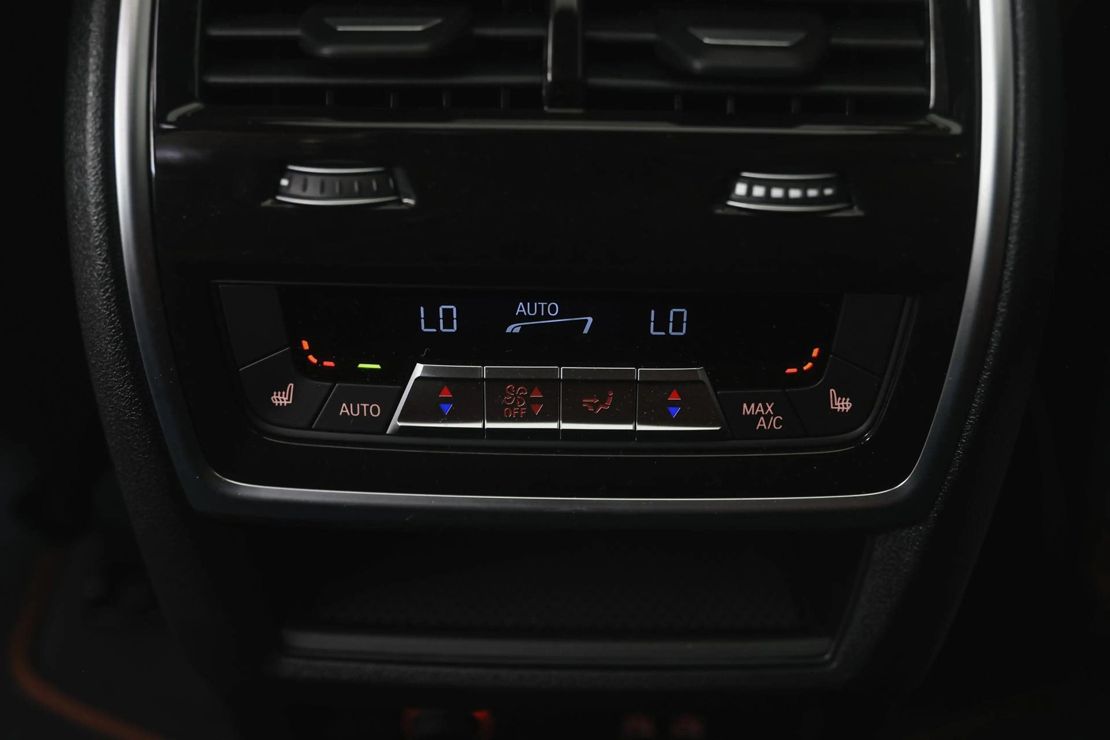 BMW X7 xDrive40i M Sport Automaat / Panoramadak Sky Loung — photo 15