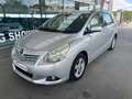 Toyota Verso Verso 2.0 D-4D Premium 5pl. DPF Zilver - thumbnail 2