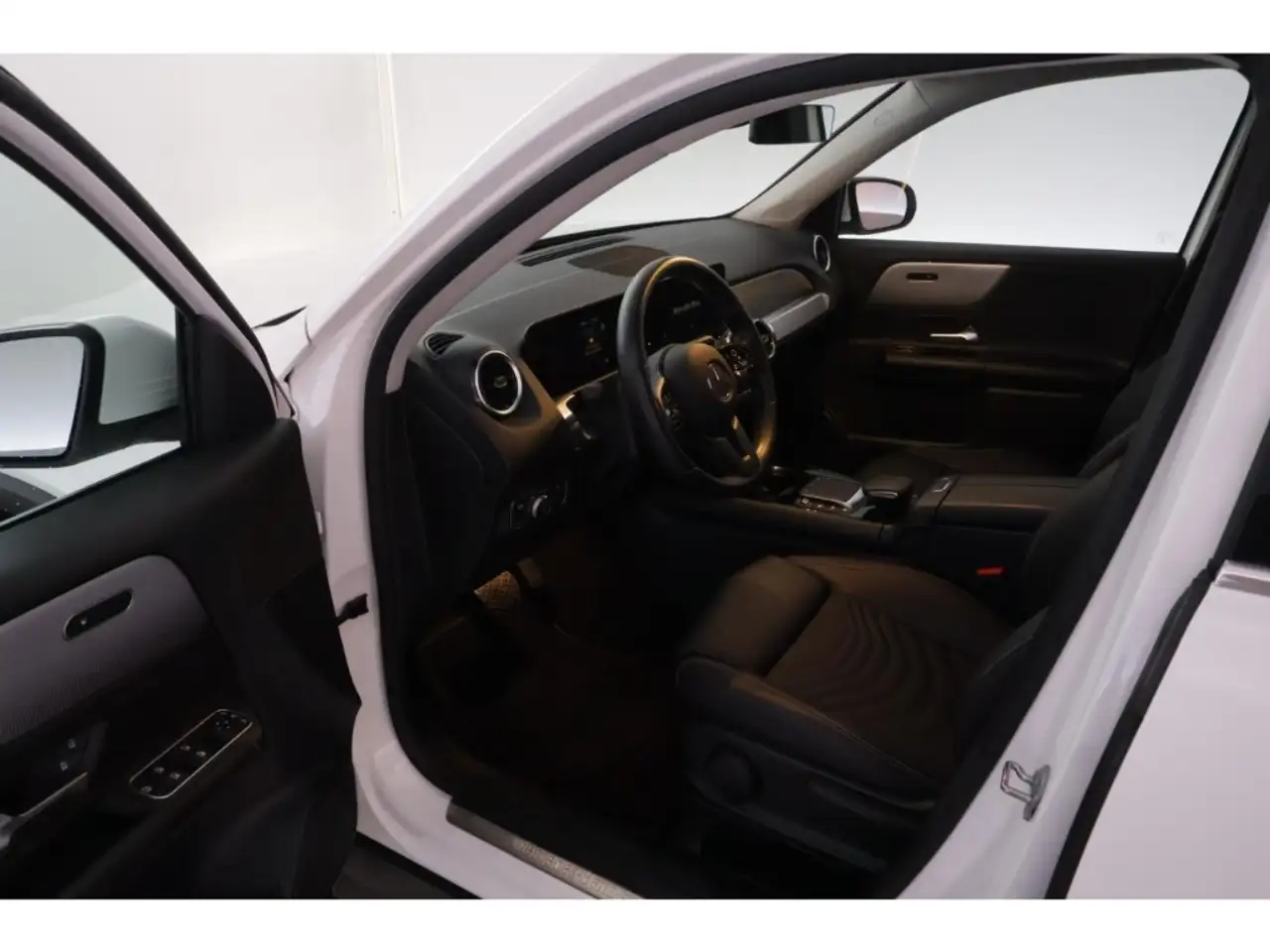 Mercedes-Benz GLB 7G-DCT Style+LED+NAVI+KAMERA+LEDER, миниатюра 16