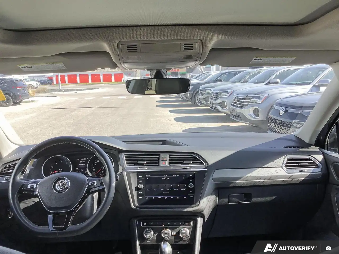 Volkswagen Tiguan снимка Volkswagen Tiguan