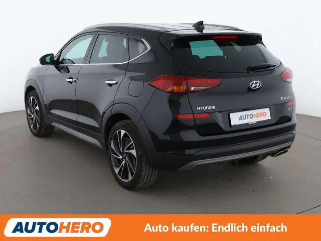 Hyundai Tucson view 4