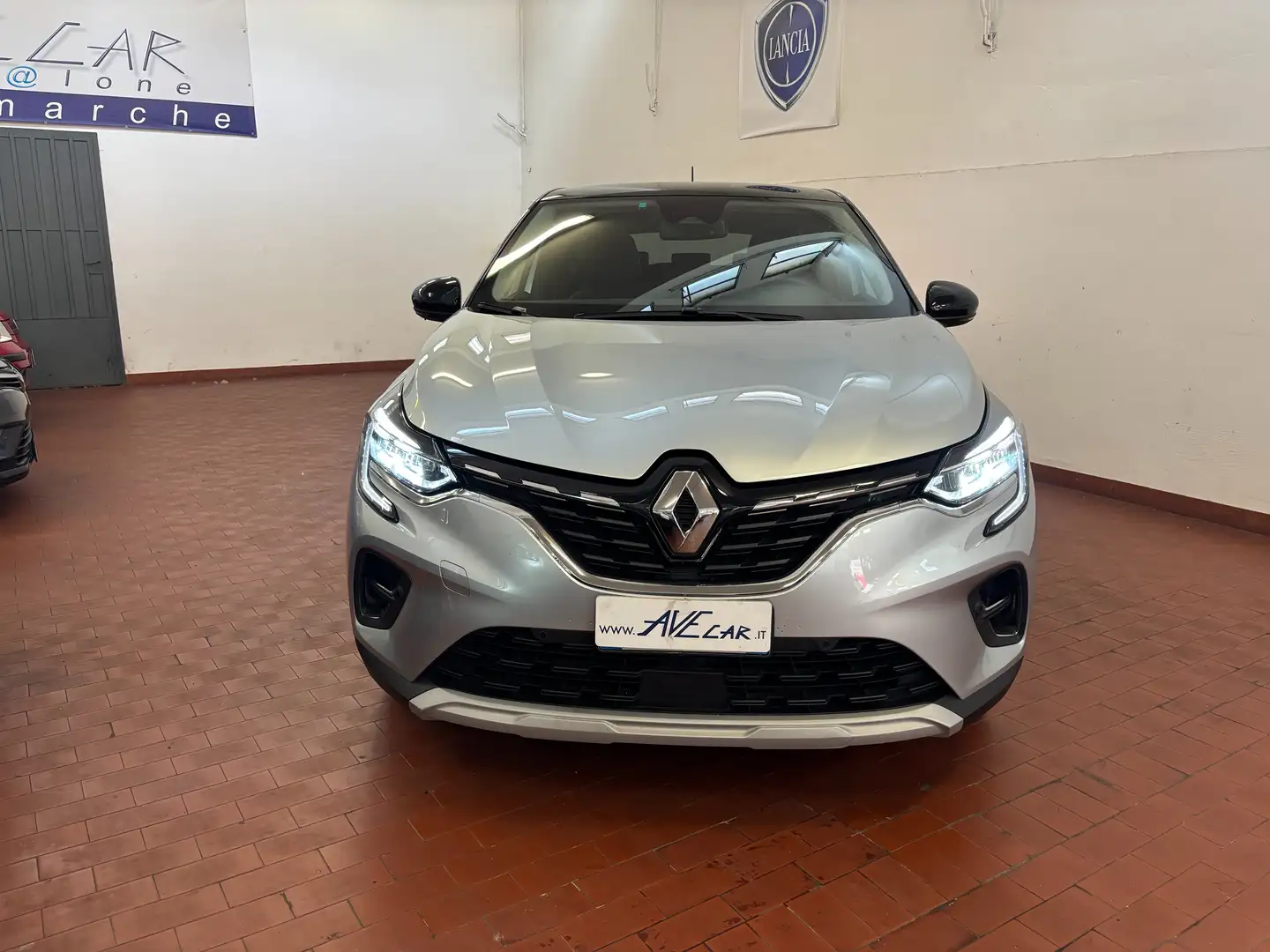 Renault Captur 1.0 tce  Gpl 100cv OK NEOPATENTATI 1 PROPRIETARIO Argent - 2