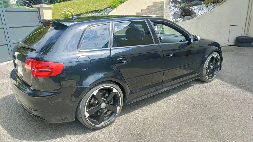 Audi RS3 2011 из Европы — купить под ключ