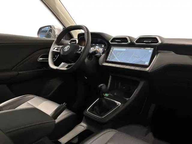 MG ZS view 15