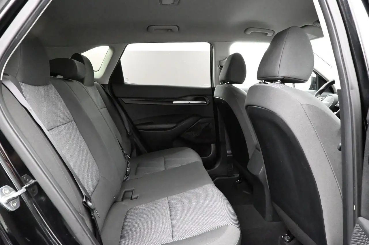 Kia Seltos снимка Kia Seltos