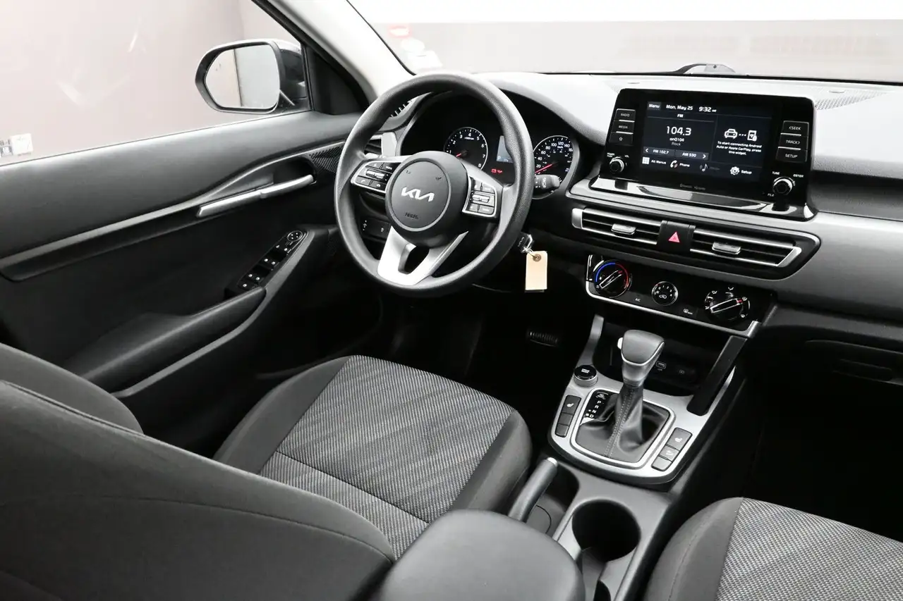 Kia Seltos снимка Kia Seltos