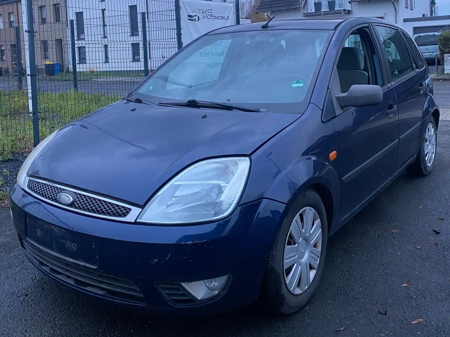 Ford Fiesta 1.4 Trend Automatik Blau - 1