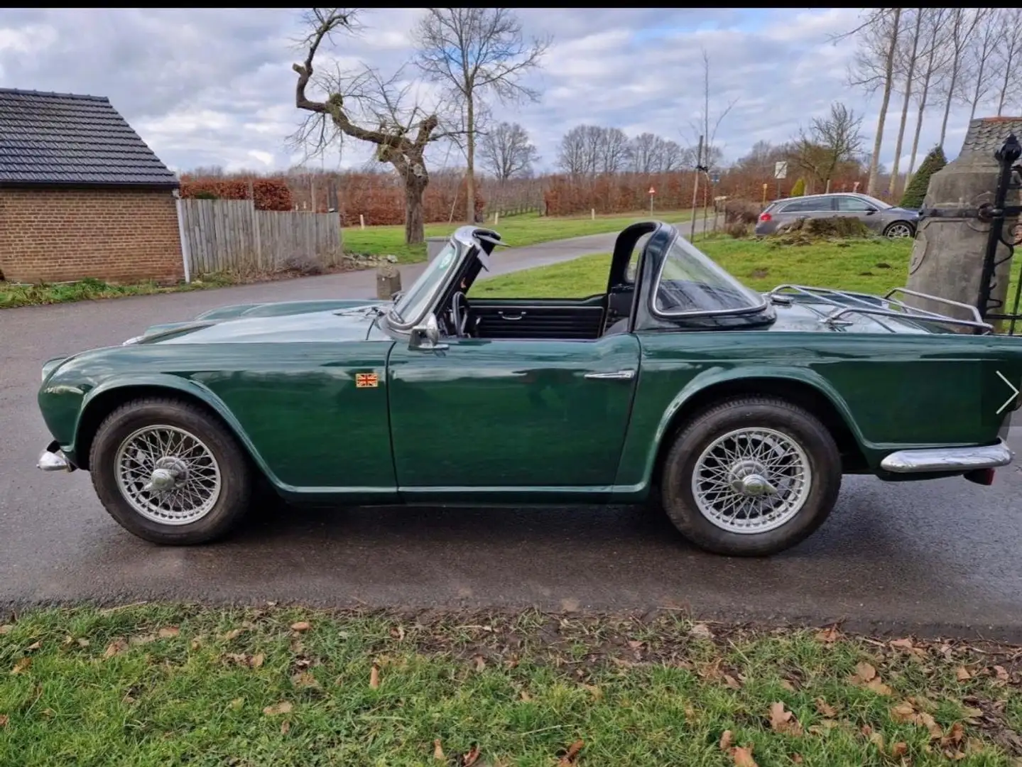 Triumph TR4 Grün - 1
