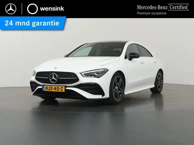 Mercedes-Benz CLA 180 AMG Line | Panoramadak | Sfeerverlichting | Nightp