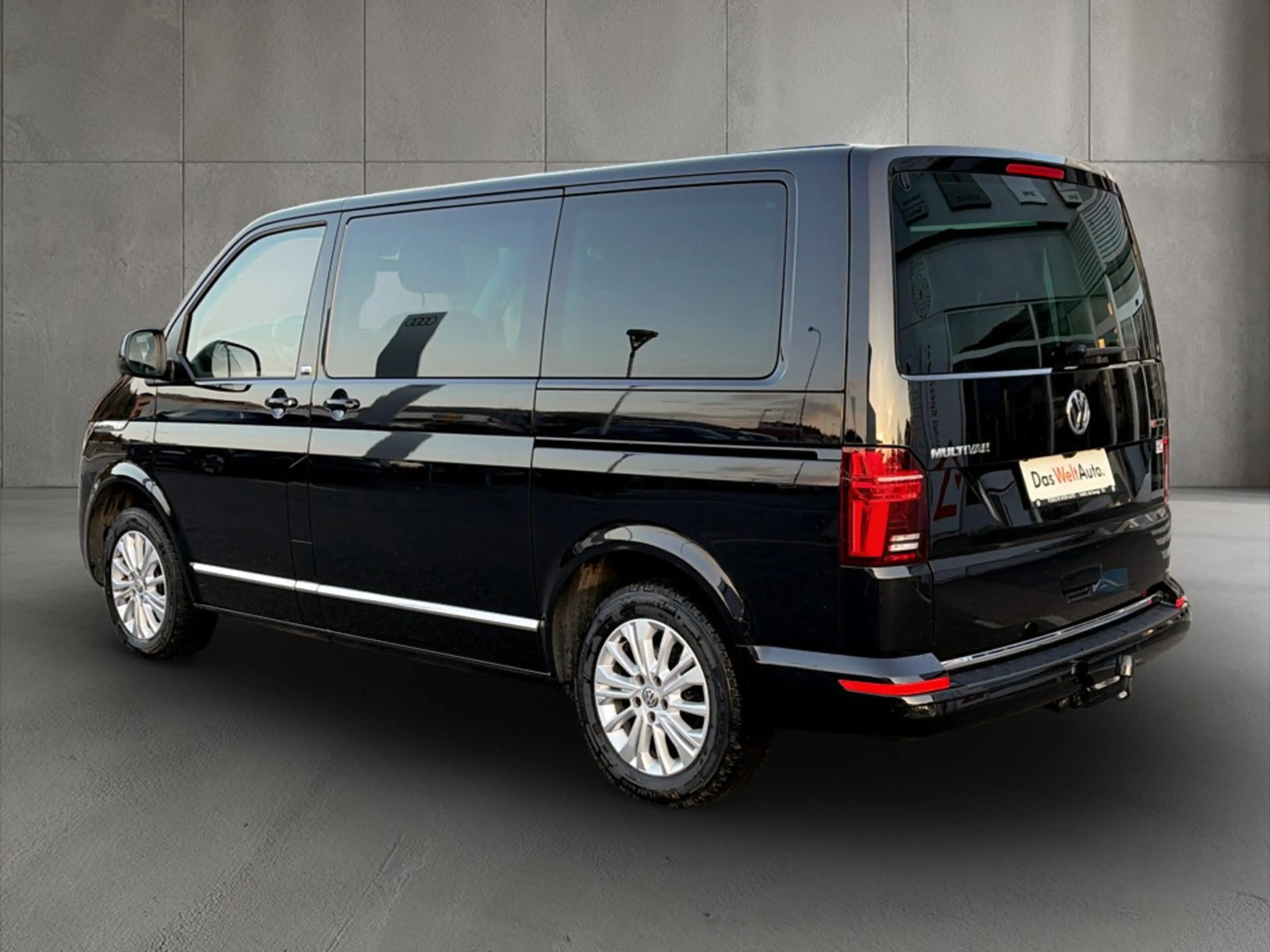 Volkswagen T6.1 Multivan VW T6.1 Multivan Comfortline TDI 4MOTION — photo 4