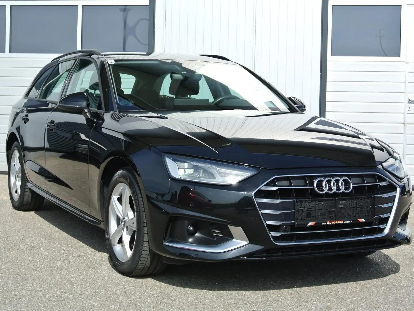 Audi A4 Avant 35 TDI  S-tronic * NAVI * PDC * LED * Schwarz - 1