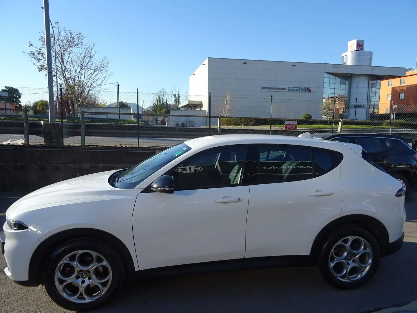 Alfa Romeo Tonale 1.5 130 CV MHEV TCT7 Sprint Bianco - 2