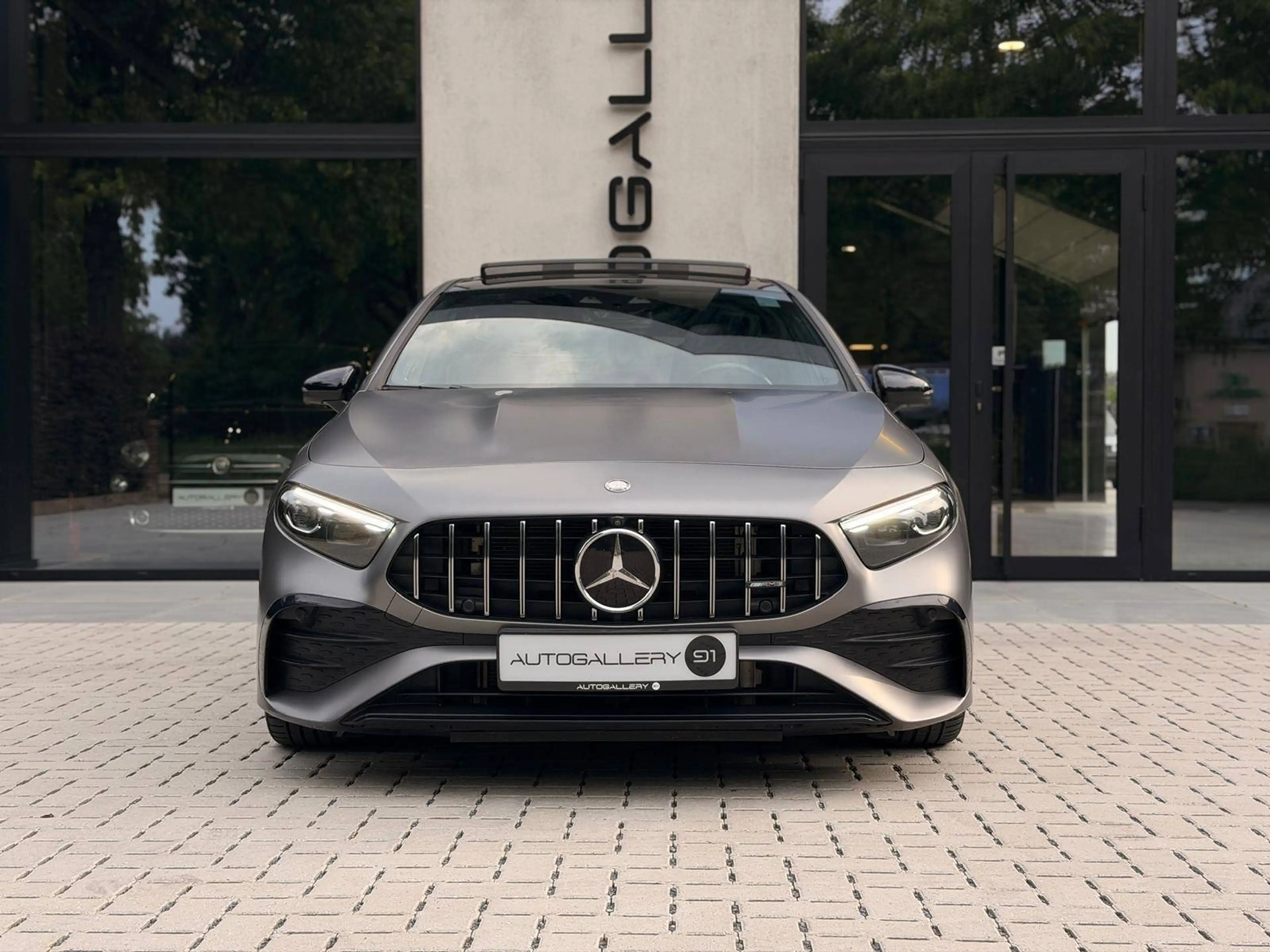 Mercedes-Benz A 35 AMG A 35 AMG 4-Matic — photo 3