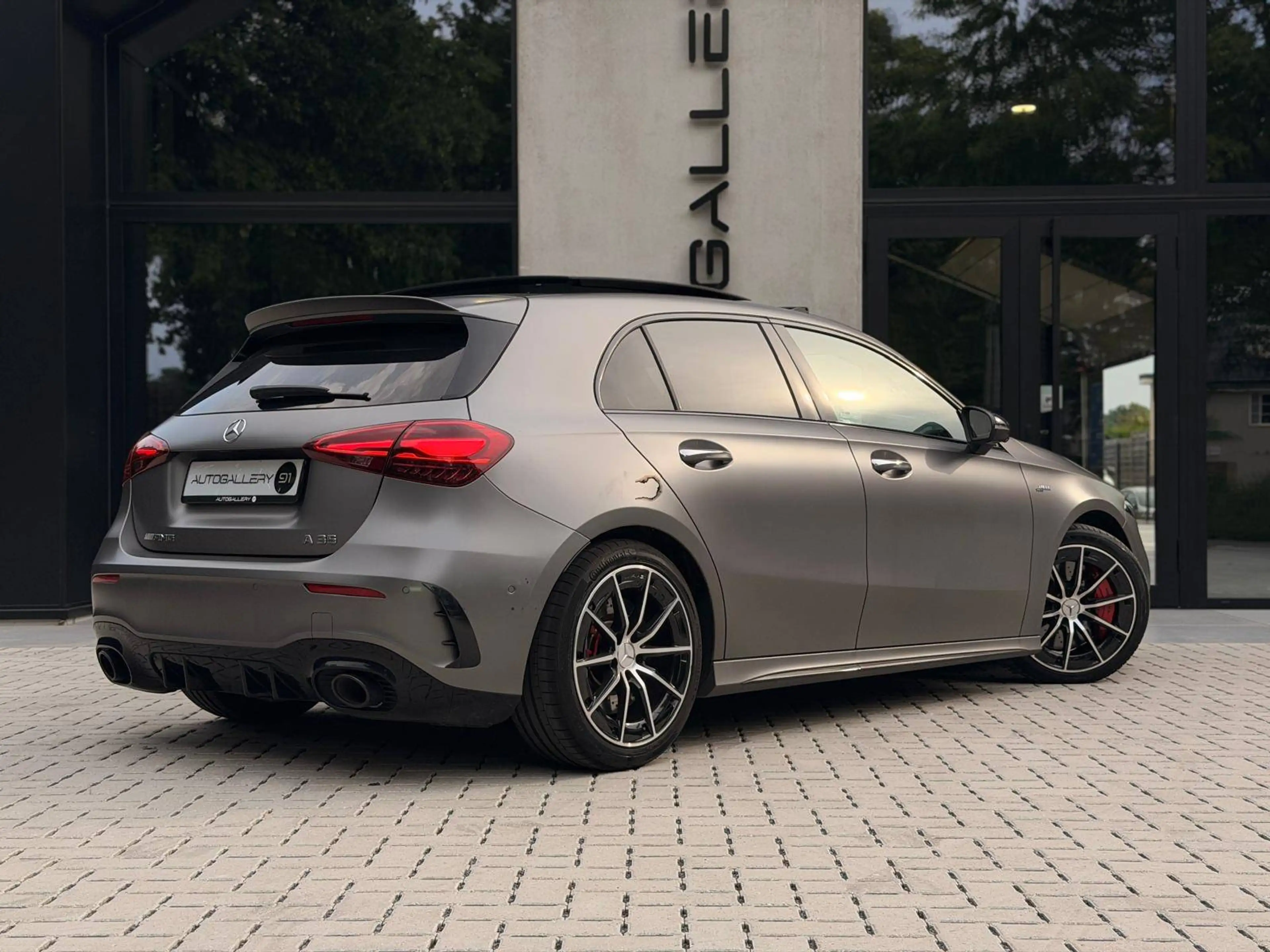 Mercedes-Benz A 35 AMG A 35 AMG 4-Matic — photo 8