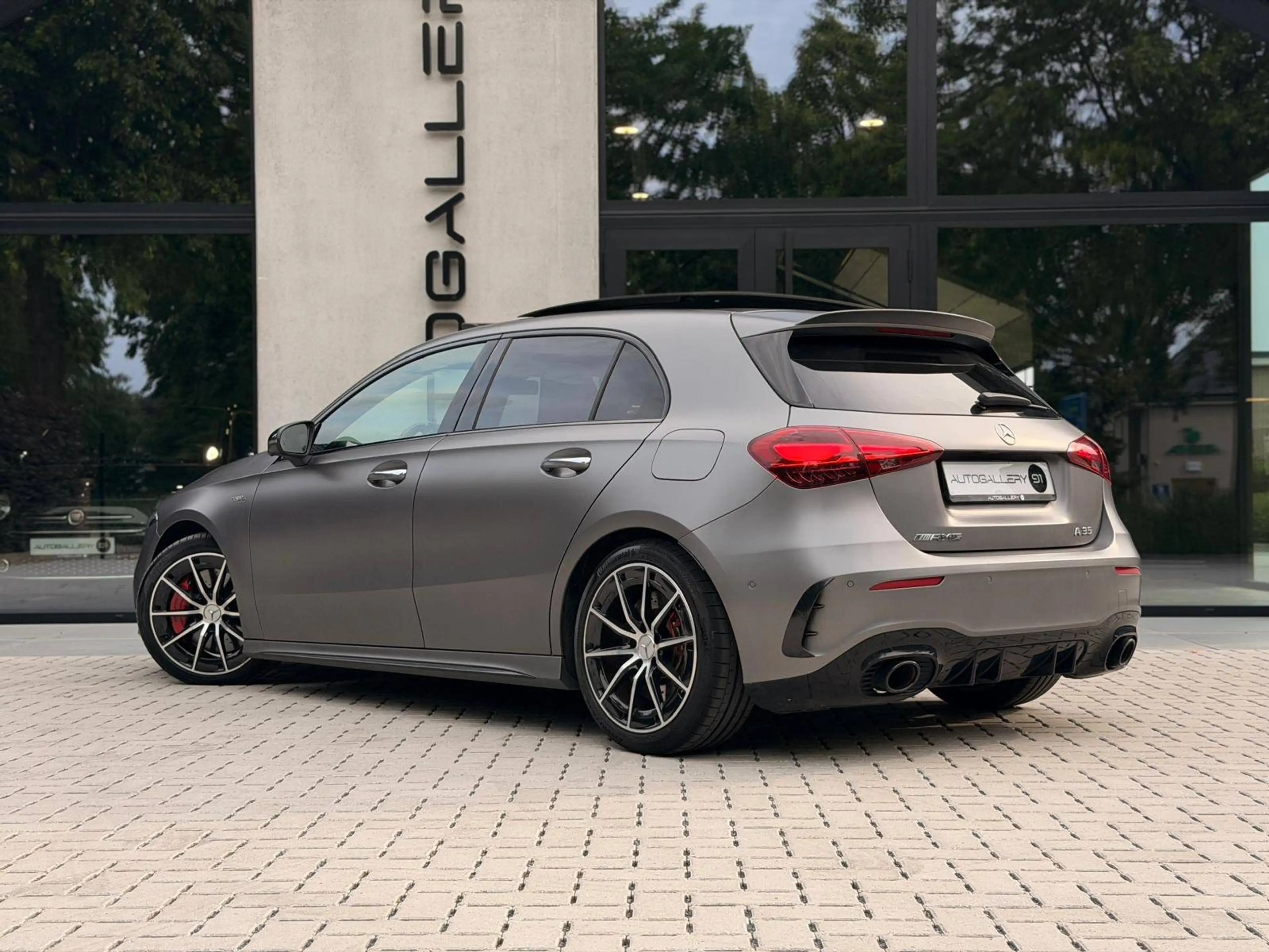 Mercedes-Benz A 35 AMG A 35 AMG 4-Matic — photo 6