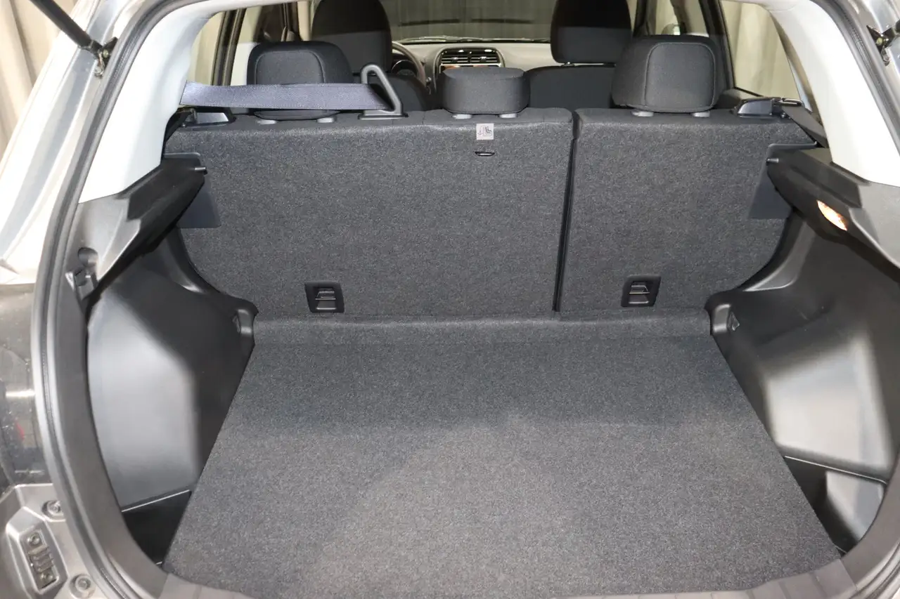 Mitsubishi RVR снимка Mitsubishi RVR
