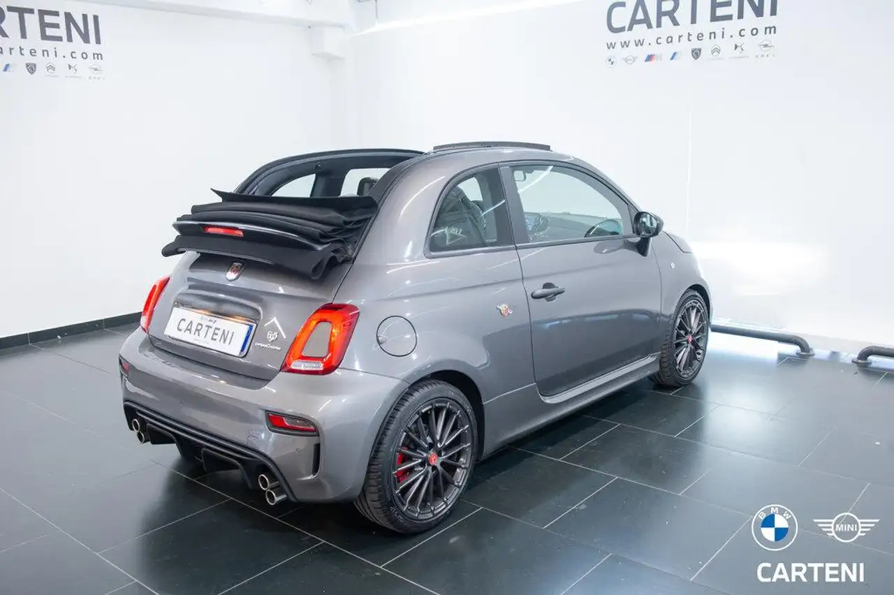 Abarth 695C 2023