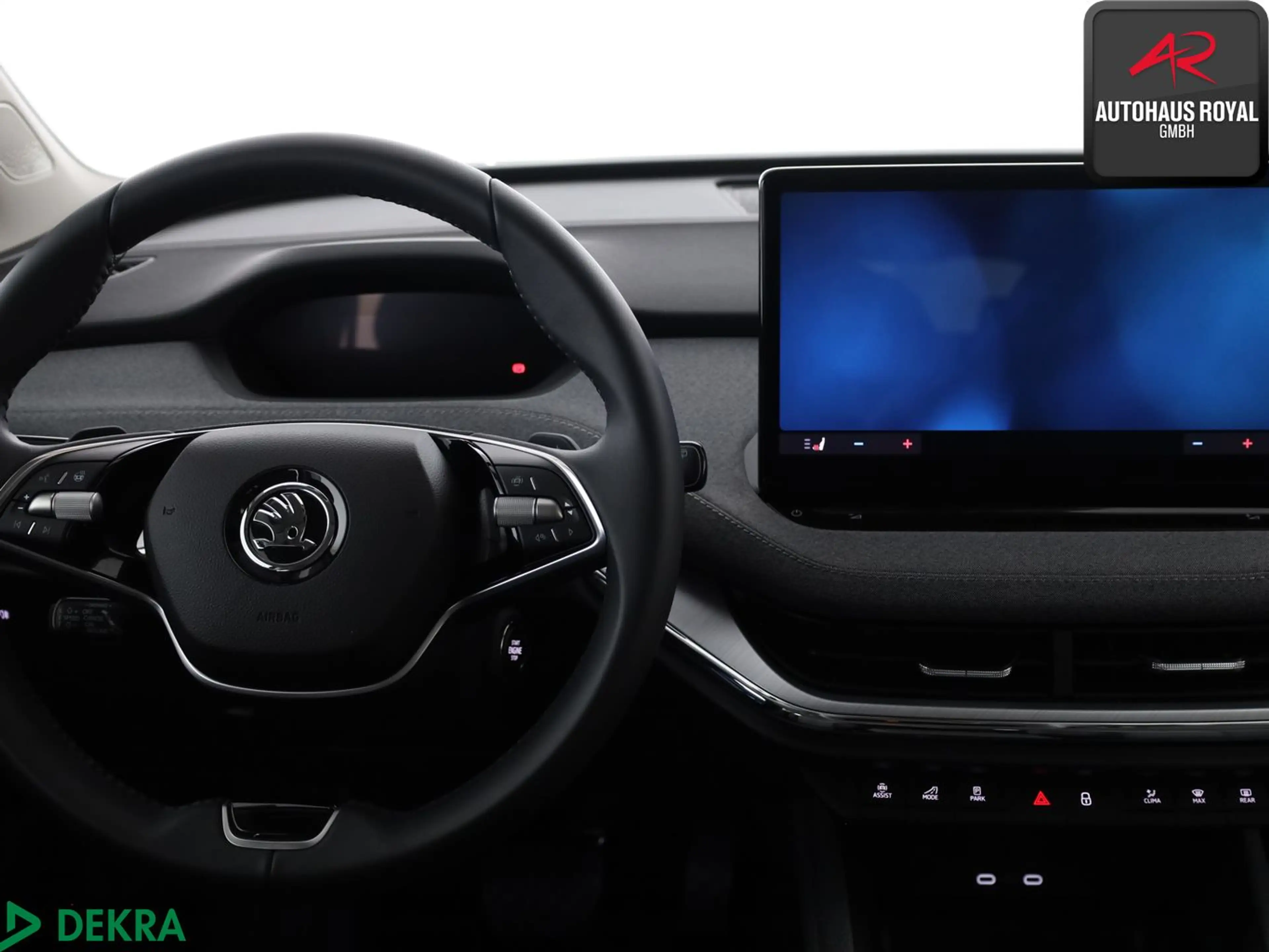 Skoda Enyaq 85x LOFT WÄRMEPUMPE,KEYLESS,ACC,KAMERA,1HD — photo 15