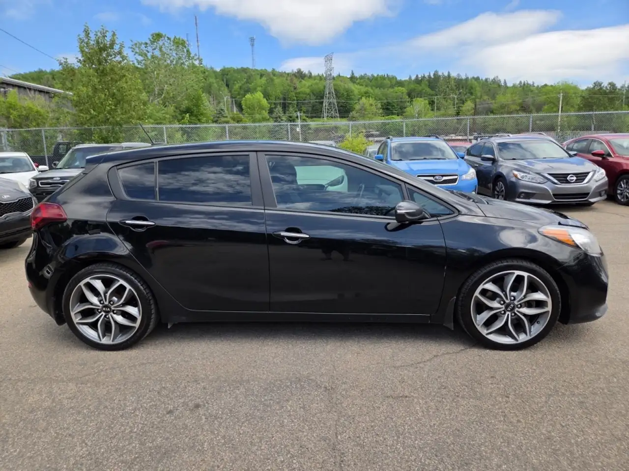 Kia Forte снимка Kia Forte
