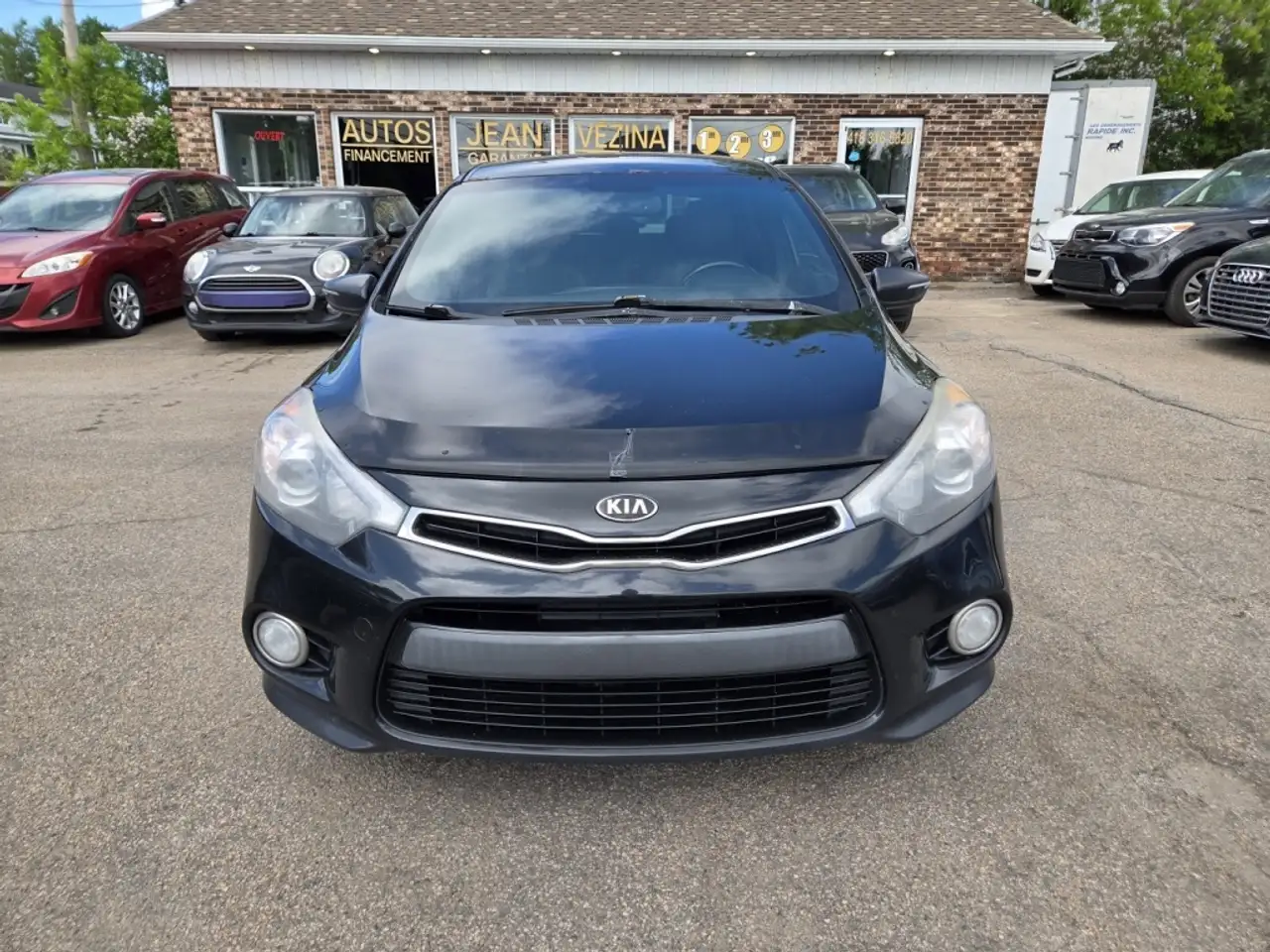 Kia Forte снимка Kia Forte