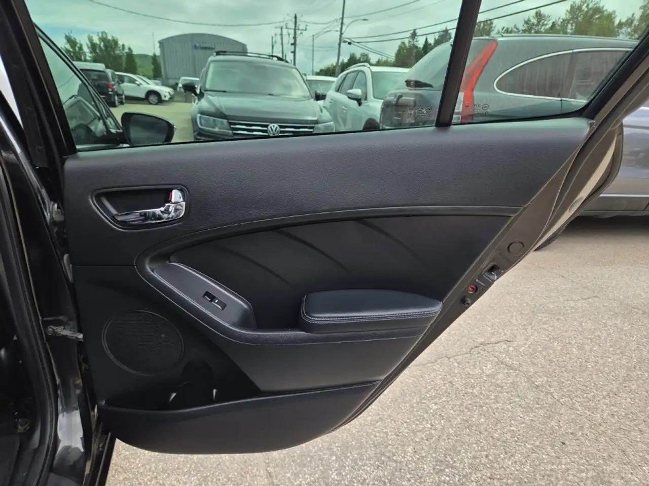 Kia Forte снимка Kia Forte