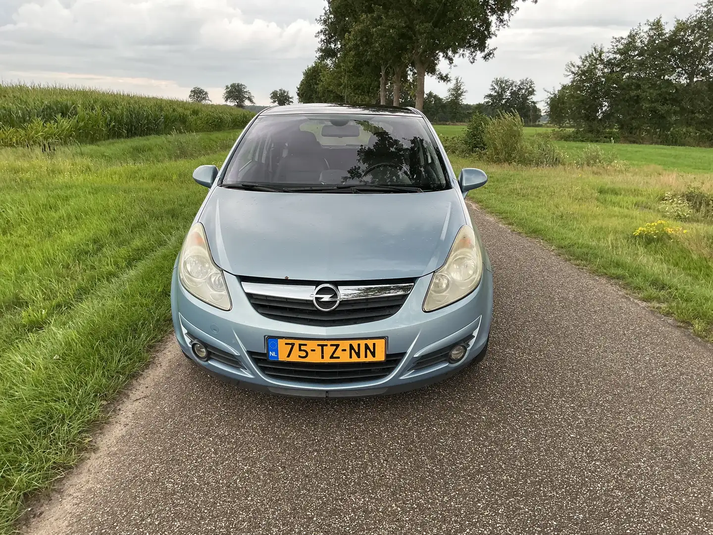 Opel Corsa Corsa 1.7 CDTi Cosmo Blauw - 2