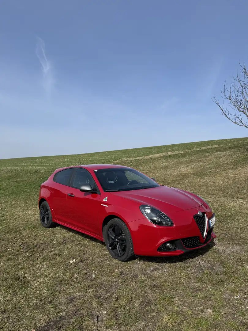Alfa Romeo Giulietta Super 1,4 TB Rot - 1