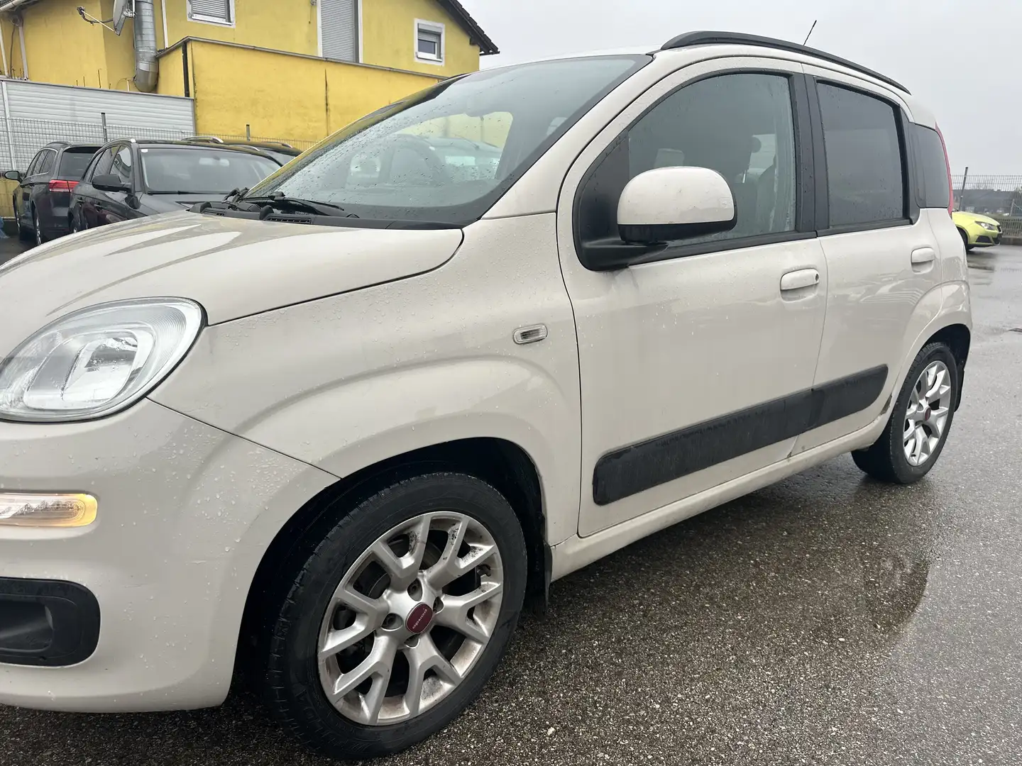 Fiat Panda Lounge Beige - 1