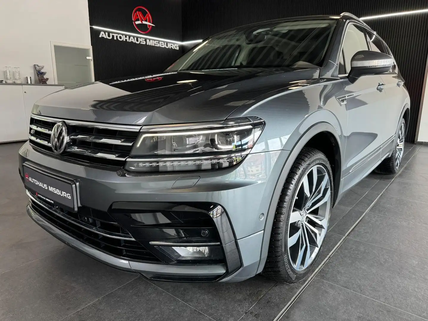Volkswagen Tiguan Allspace R-Line 4Motion/Pano+AHK+Dynaudio Gris - 1
