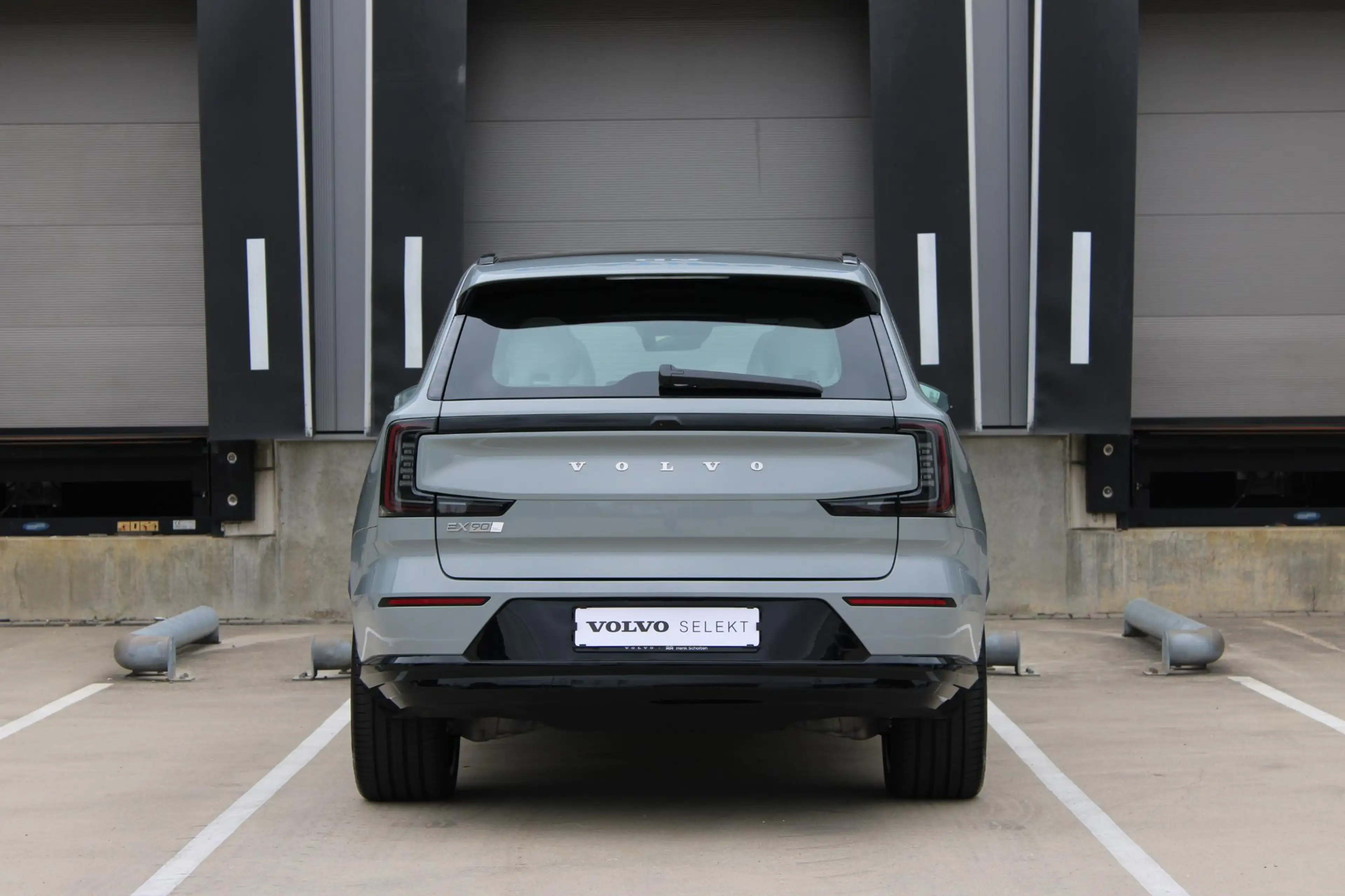 Volvo EX90 Twin Motor Performance Ultra 111 kWh | Pixel LED K — photo 6