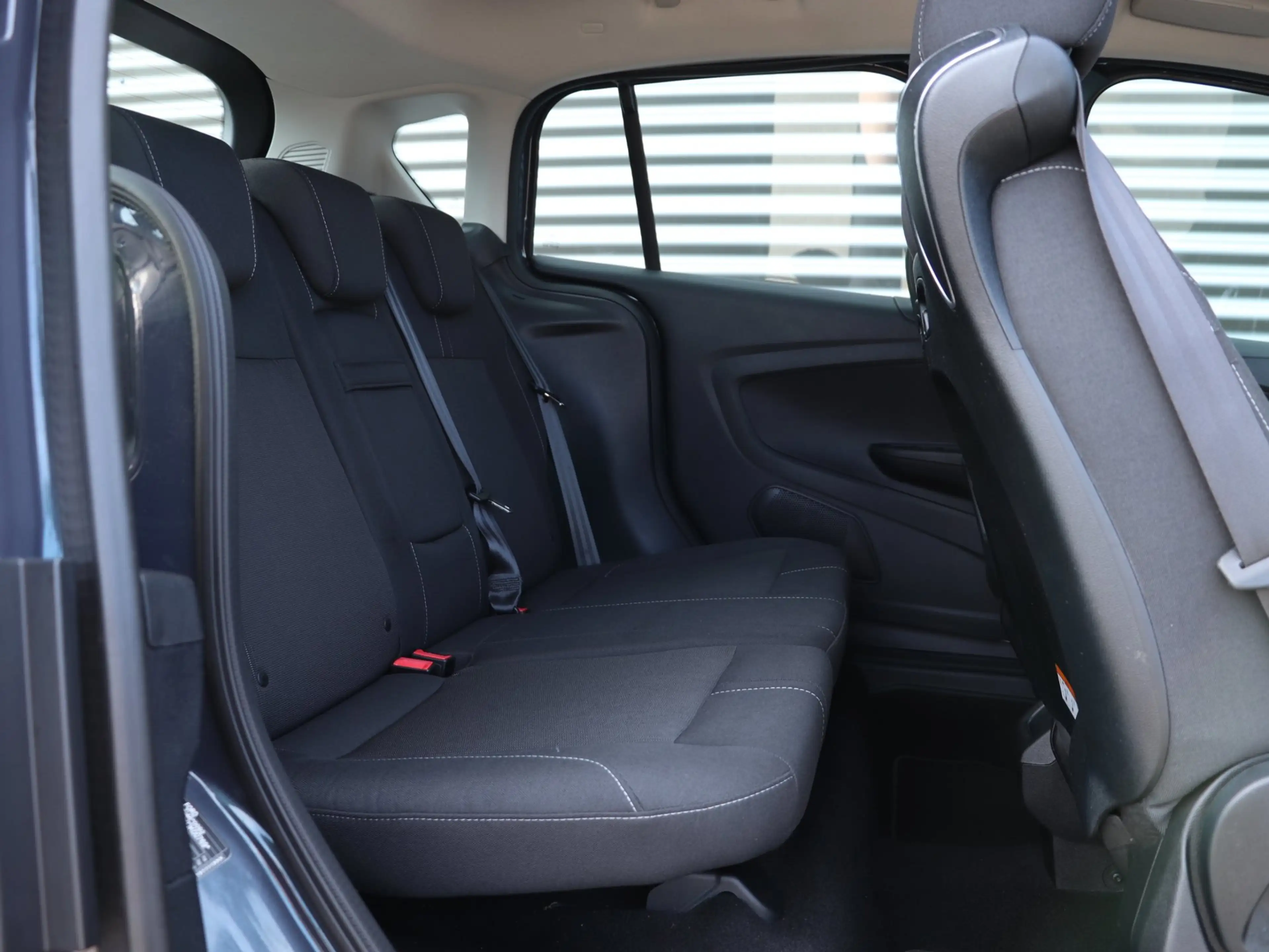 Ford B-Max 1.0 EcoBoost Titanium *Dealeronderh.*Navigatie* — photo 9