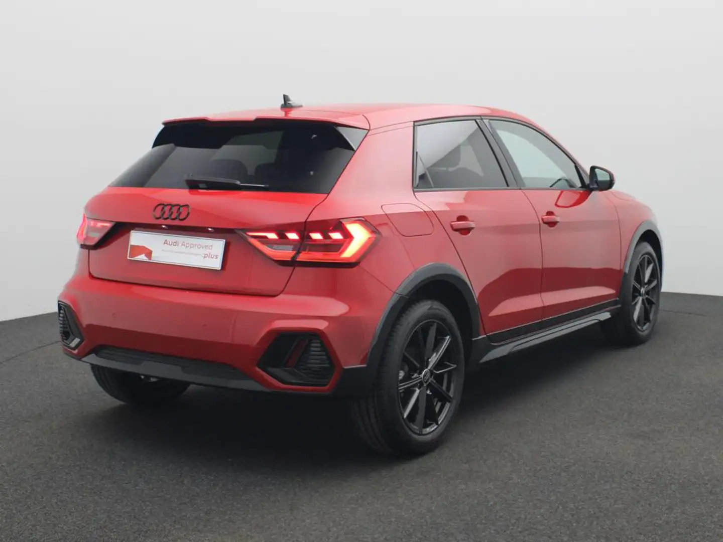 Audi A1 allstreet Allstreet 30 TFSI Business Edition S tro Rouge - 2