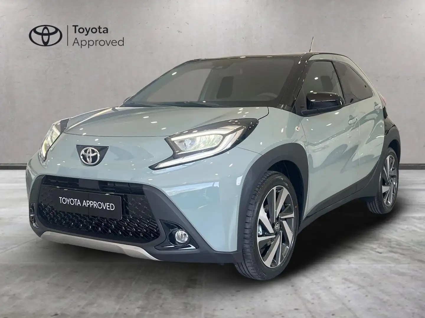 Toyota Aygo X Aygo X 1.0 Lounge 72cv Vert - 1