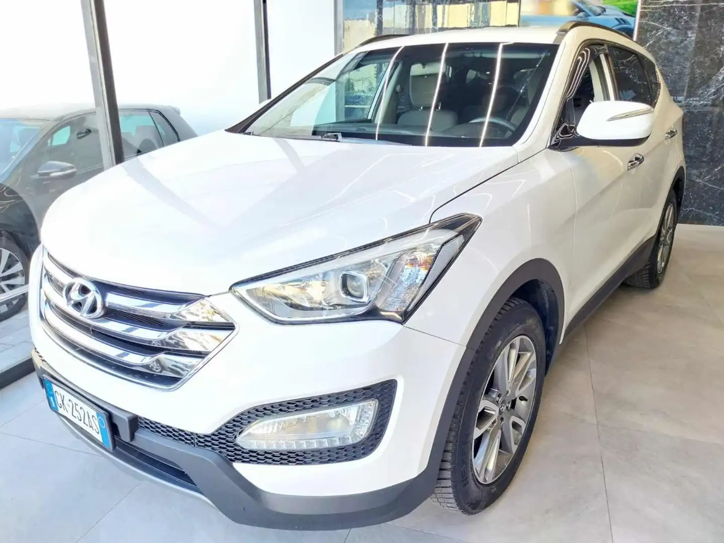 Hyundai SANTA FE 2.0 CRDi 2WD (Garanzia 12 Mesi) Bianco - 2