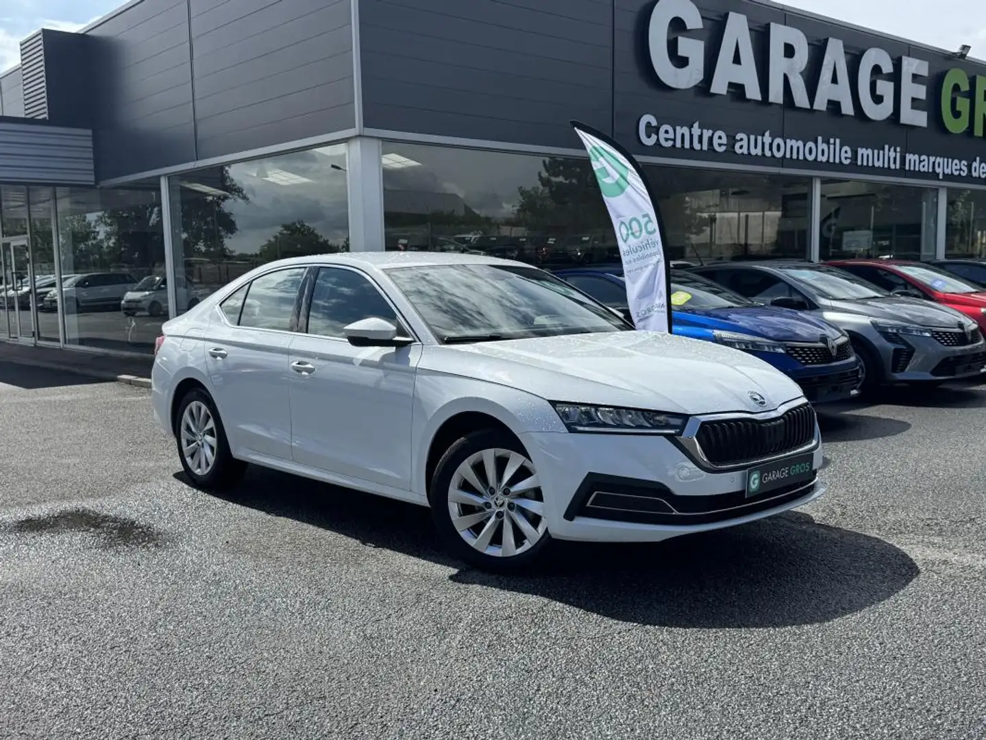 Skoda Octavia 2.0 TDI 116 ch Business Blanc - 1