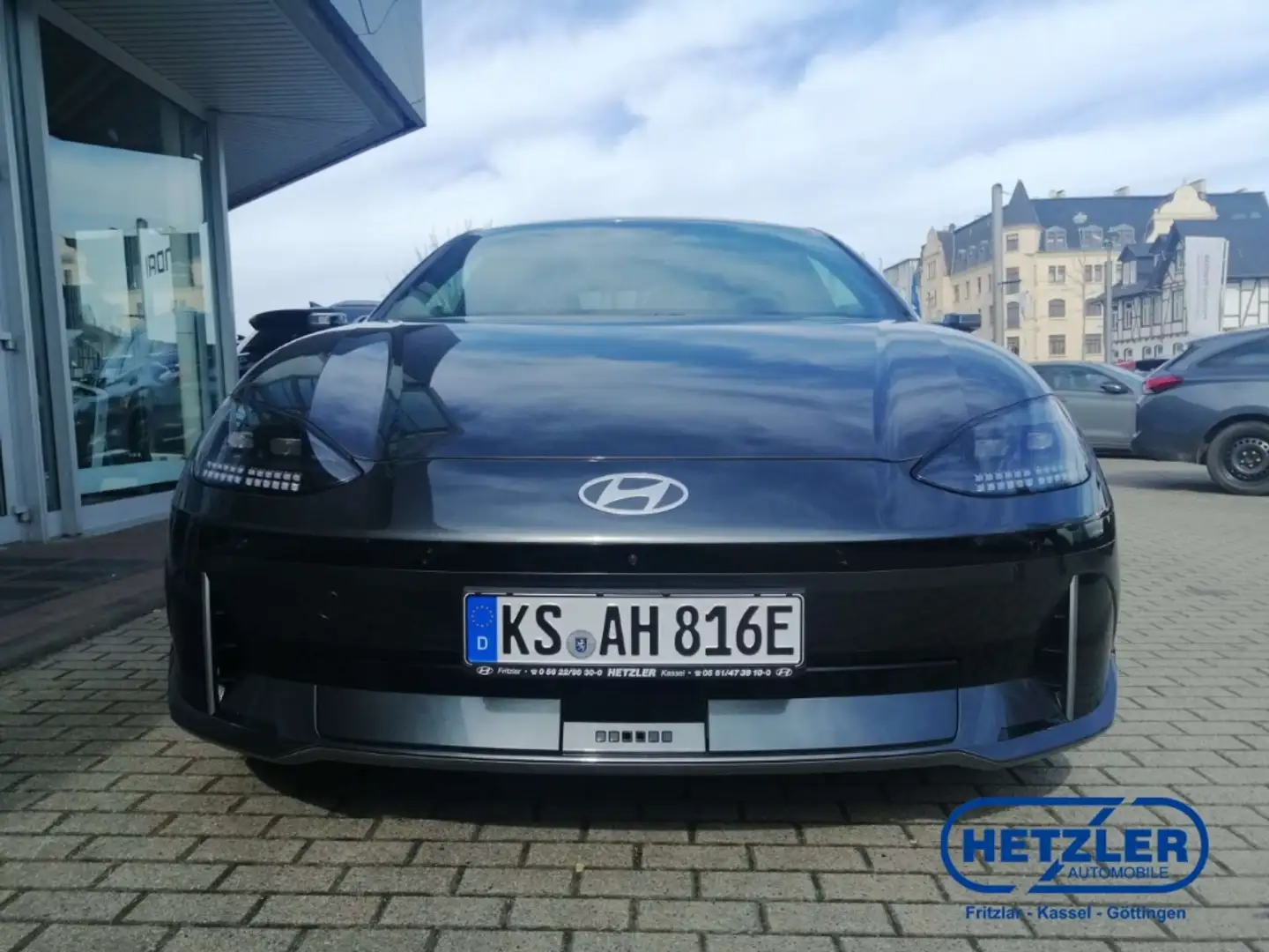 Hyundai IONIQ 6 Elektro 77 Uniq 77KWh 2WD Uniq +digitale Außenspie Grau - 2