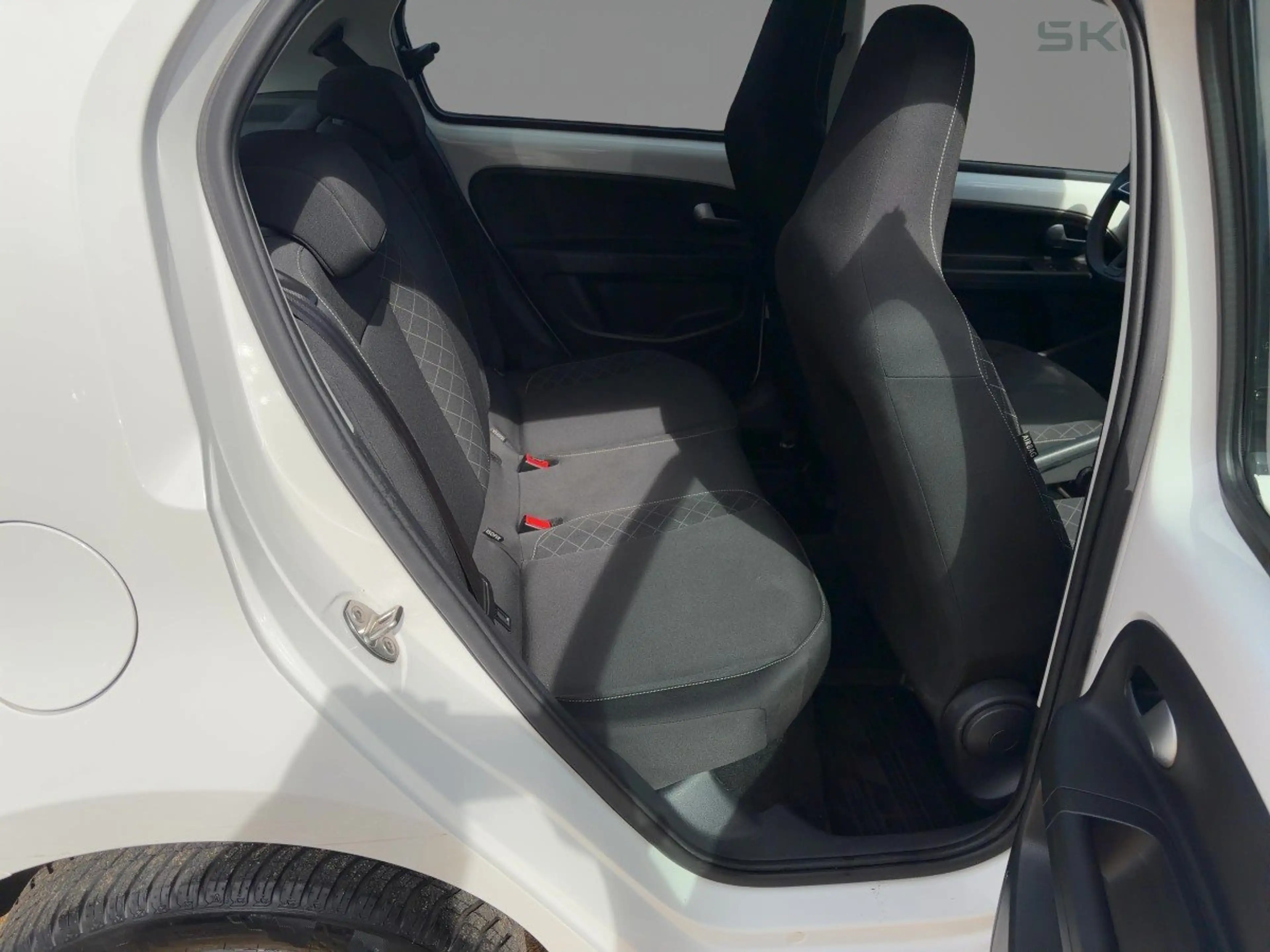 Skoda Citigo 1.0 Style Facelift Klima el.FH DAB — photo 11