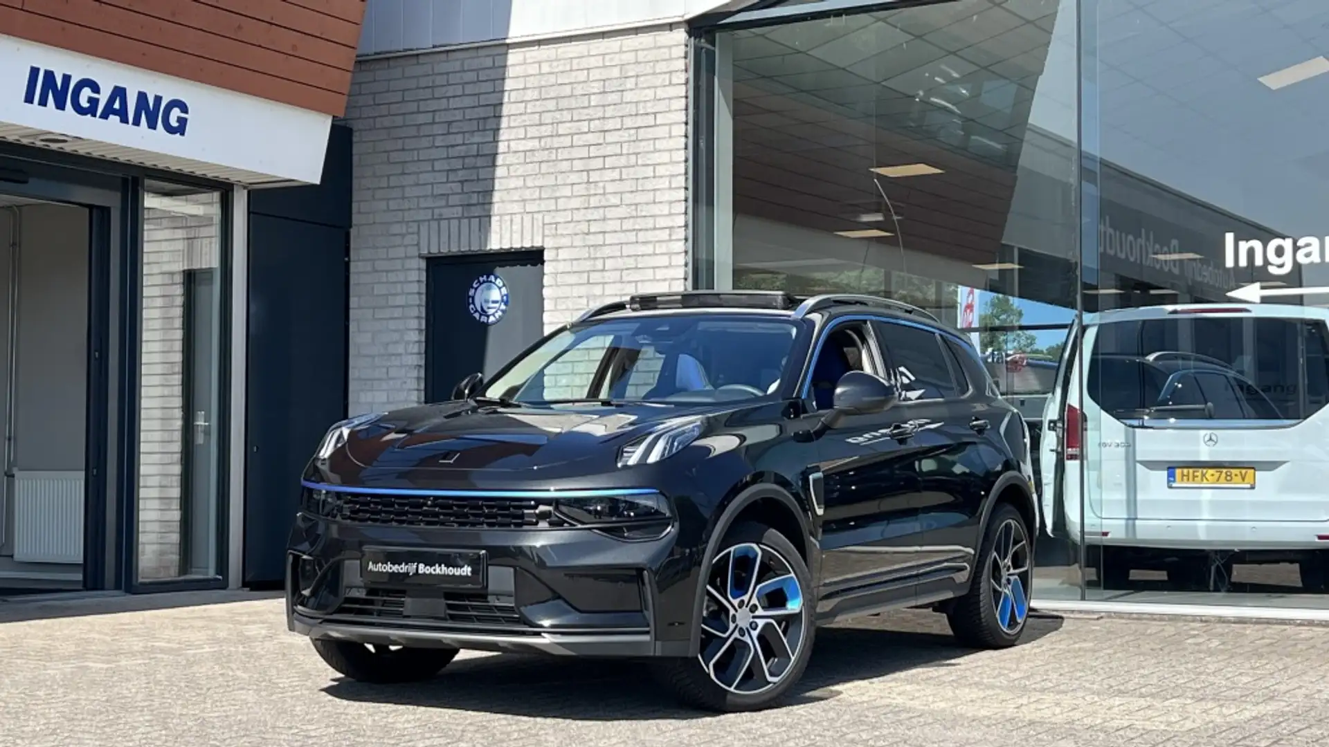 Lynk & Co 01 1.5 | Pano | Navi | 360 Camera Noir - 2
