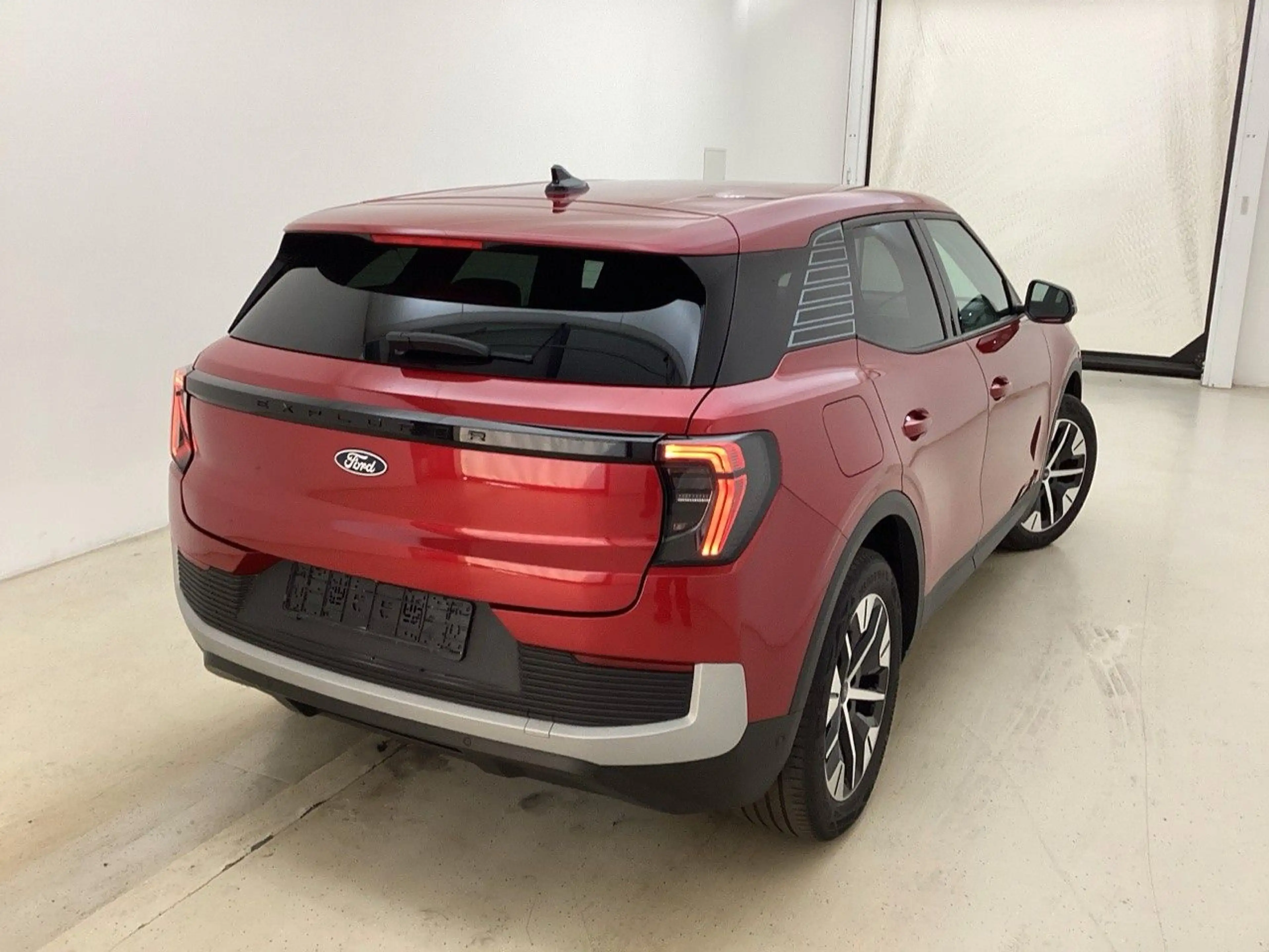 Ford Explorer AWD 79kWh Auto./360-KAM/ACC/HEAD-UP/AHK — photo 3